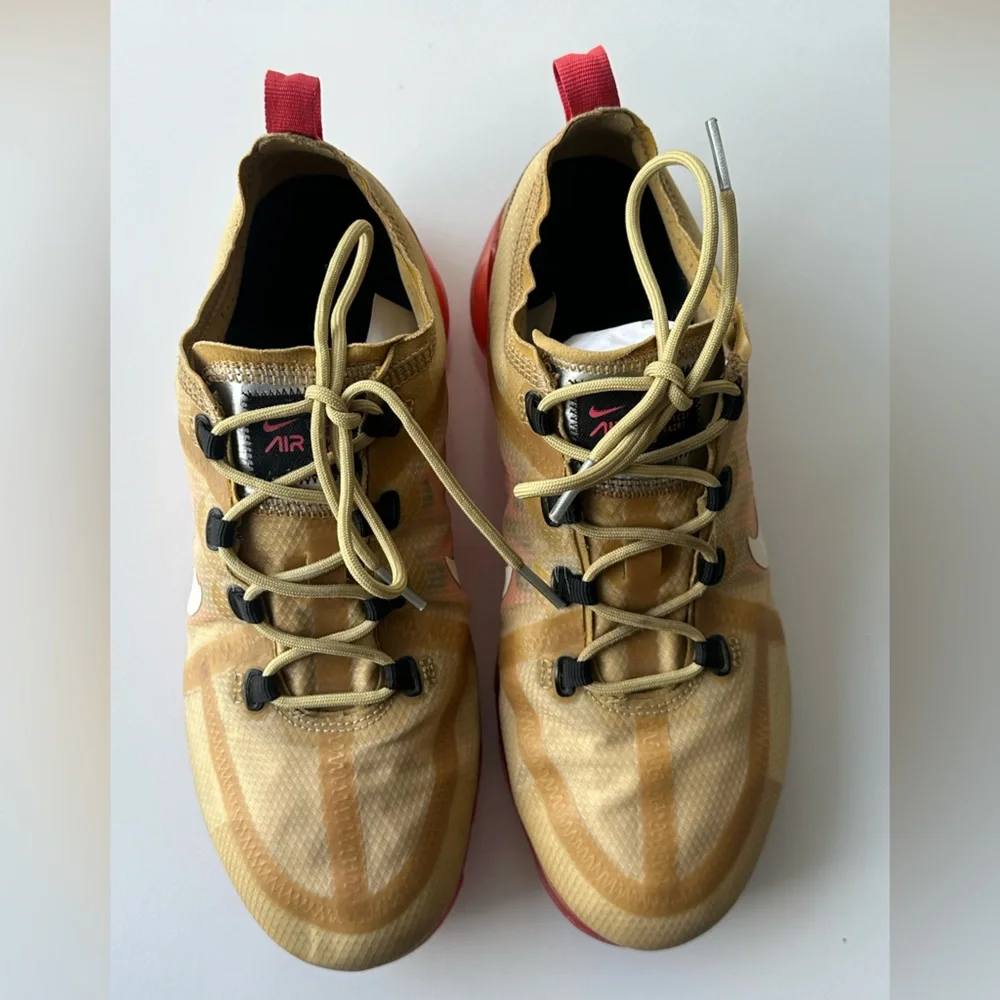 Nike Kids VaporMax Red and Tan Sneakers size 7.5‎ Nike Air VaporMax Flyknit 2 Shoes Womens Size 10 Gray Red  main image 2